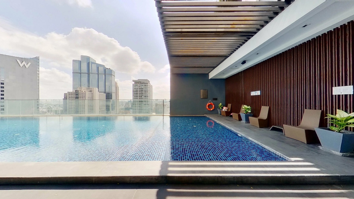 ให้เช่าคอนโดสาทร นราธิวาส : ✨ ทำเลทองสาทร Life @ Sathorn 10 เข้า-ออกได้ทั้งสาทรและสีลม 👌