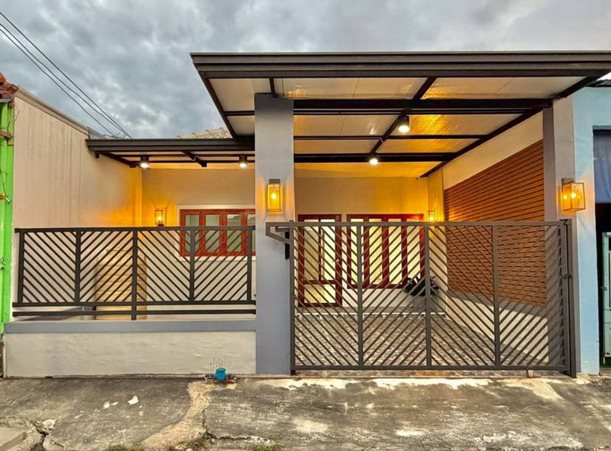 For SaleTownhomeNonthaburi, Bang Yai, Bangbuathong : One-story townhouse for sale, Pruksa Village 3, Soi 150, area 18 square meters, 2 bedrooms, Wat Lat Pla Duk Road, Bang Khu Rat Subdistrict, Bang Bua Thong District. Nonthaburi Province