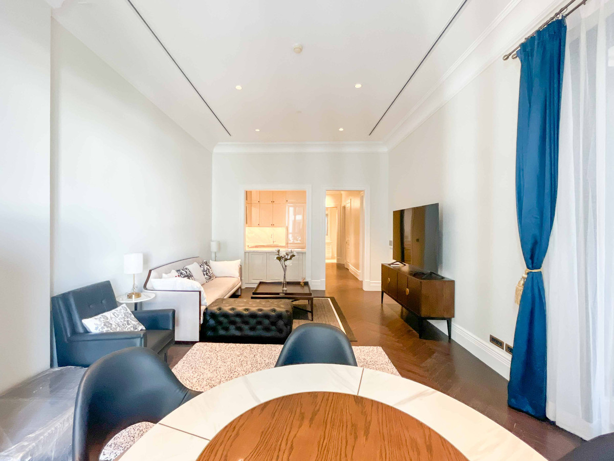 ให้เช่าคอนโดวิทยุ ชิดลม หลังสวน : Condo for Rent 98 Wireless Monthly 200,000 THB