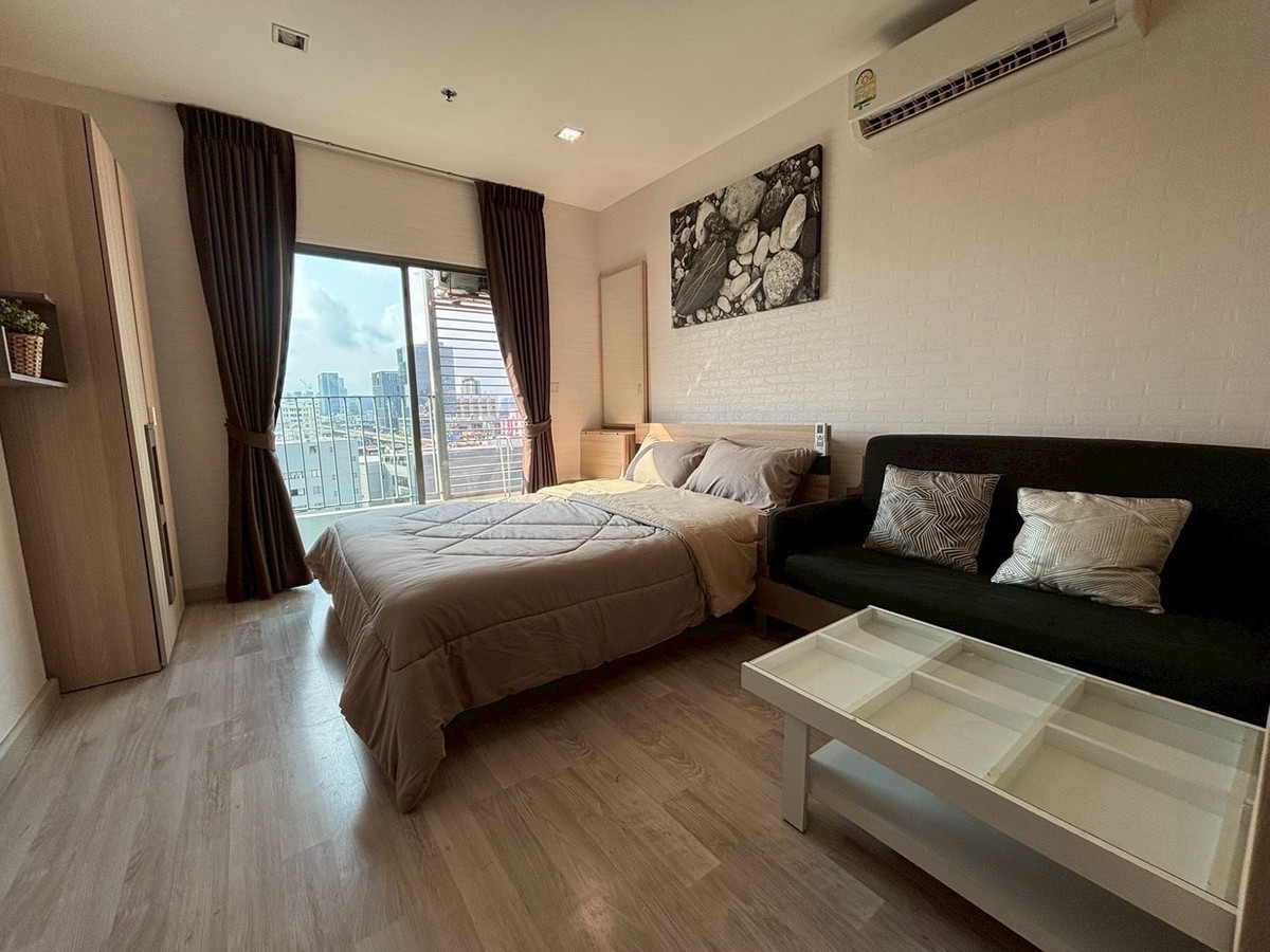 For SaleCondoOnnut, Udomsuk : Accelerate the sale, selling with tenant #condo next to BTS, next to Century 21 sukhumvit 2.8MB Tel 095 878 5645