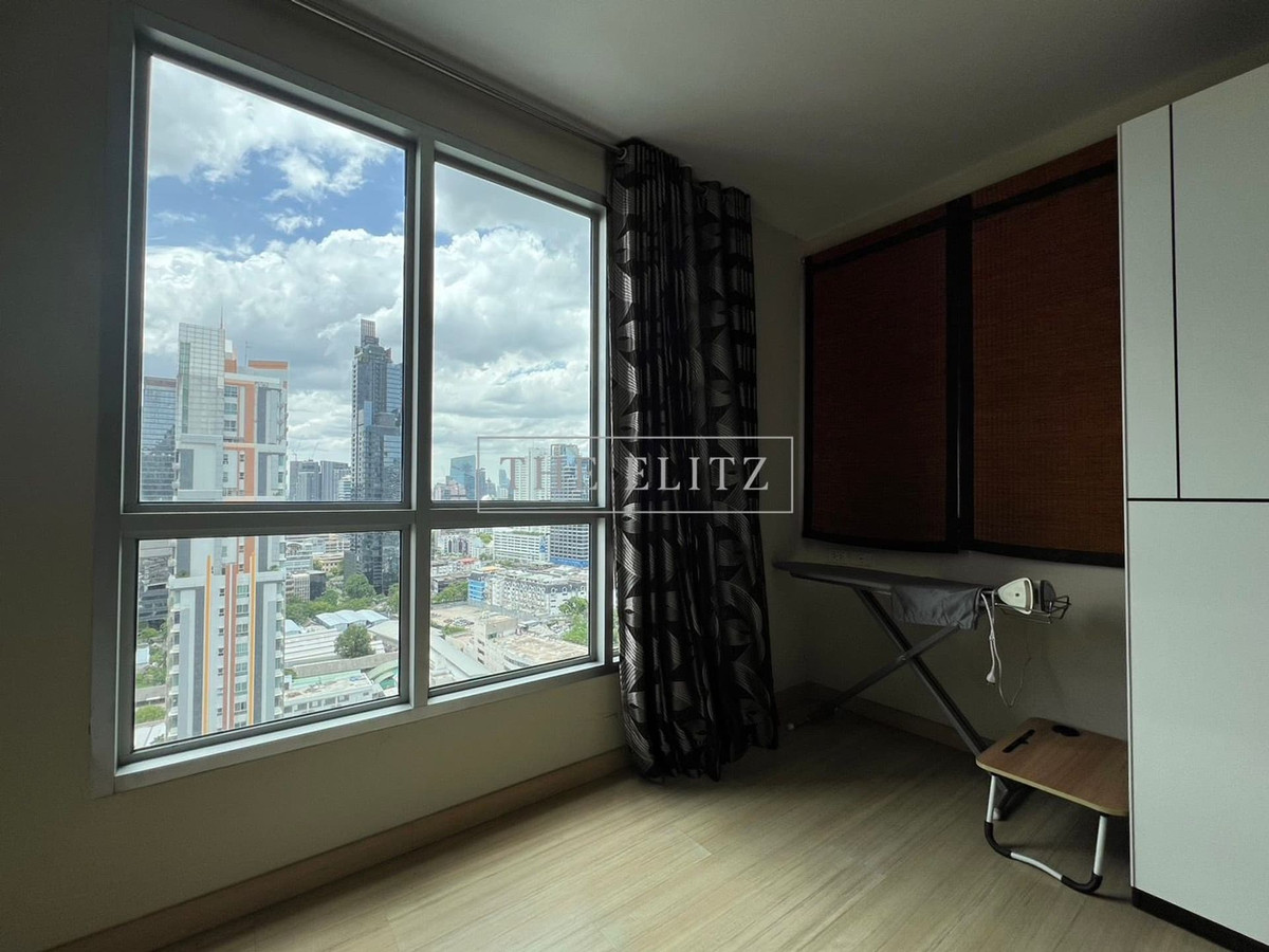 ให้เช่าคอนโดสาทร นราธิวาส : ✨ เป็นส่วนตัว ใจกลางเมือง Life @ Sathorn 10 ห้องสวย วิวเมืองสาทรพาโนรามา ลมเย็นสบาย ❤️