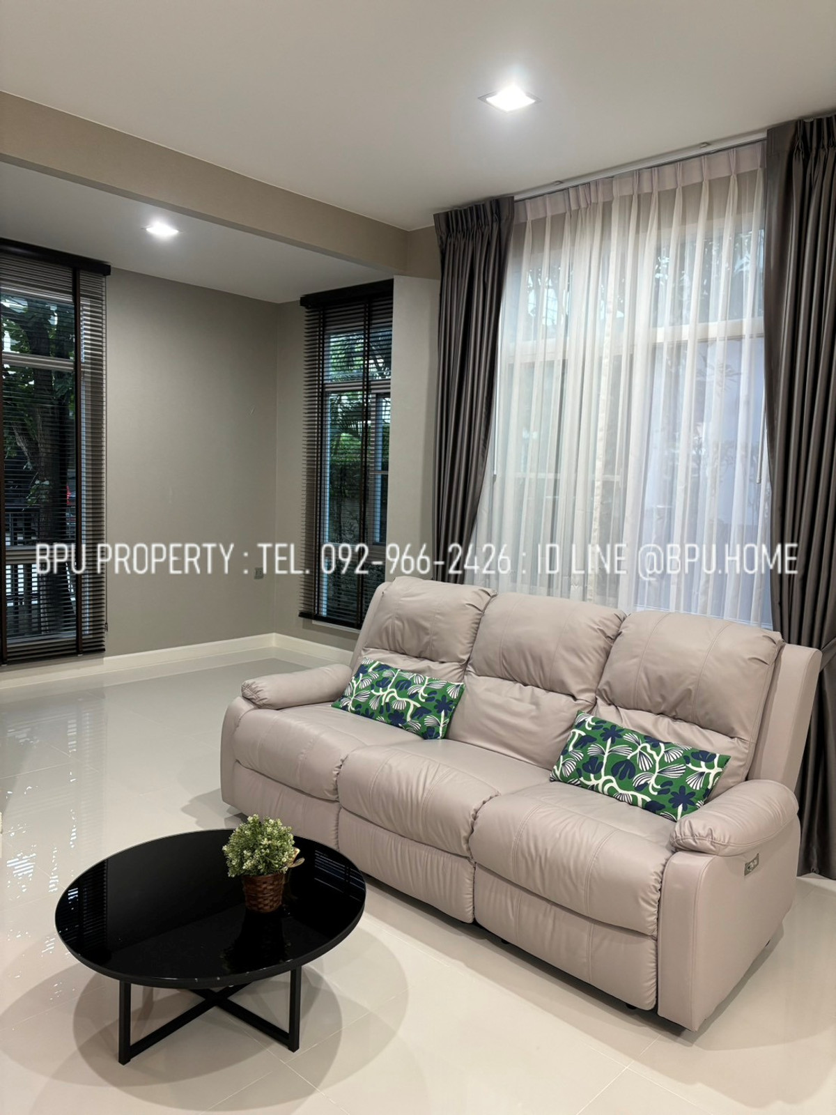 ให้เช่าบ้านบางนา แบริ่ง ลาซาล : ** ให้เช่าบ้านเดี่ยว 4 ห้องนอน ** มัณฑนา 2 บางนา กม.7 ใกล้เมกะบางนา