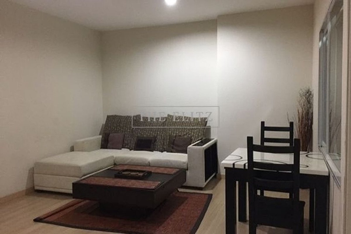 ให้เช่าคอนโดสาทร นราธิวาส : ✨ เป็นส่วนตัว ใจกลางเมือง Life @ Sathorn 10 ห้องสวย วิวเมืองสาทรพาโนรามา ลมเย็นสบาย ❤️