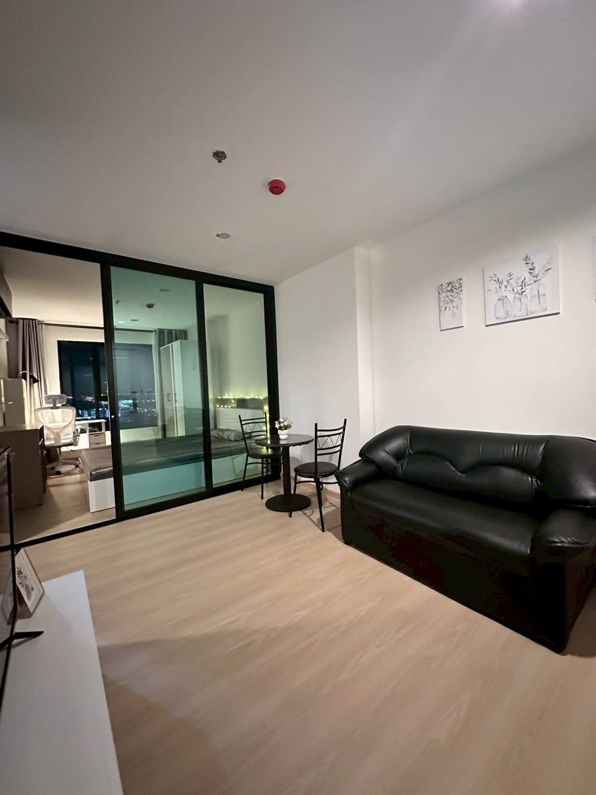 For RentCondoPathum Thani,Rangsit, Thammasat : Condo for rent, Terra Residence, near Thammasat University, Rangsit.