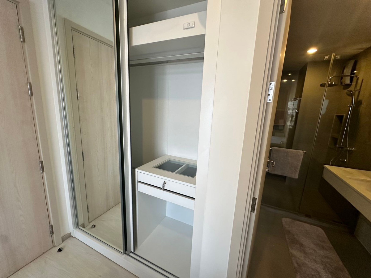 ขายคอนโดสุขุมวิท อโศก ทองหล่อ : [Under market 20++%] คอนโด Rhythm Sukhumvit 42 ห้องกว้าง อยู่สบาย วิวโล่ง ราคาแบบนี้ต้องเก็บ