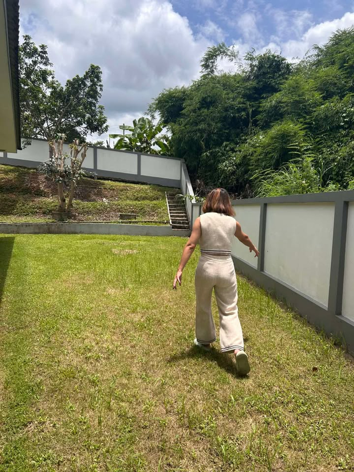 ขายบ้านเชียงราย : 🏡 ขาย / ให้เช่า บ้านพูลวิลล่า ท่าสาย เชียงราย ขนาดที่ดิน 195 ตรว.