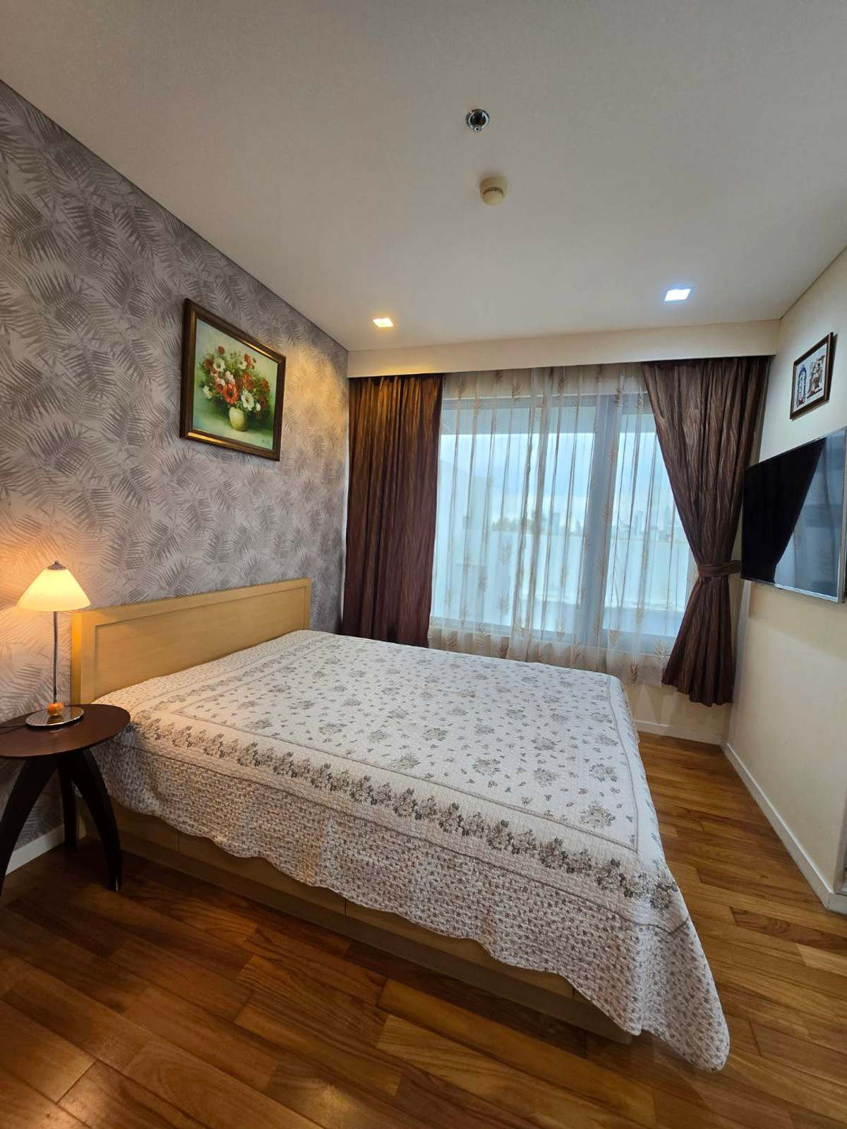 For SaleCondoWitthayu, Chidlom, Langsuan, Ploenchit : Near MRT Khlong Toei