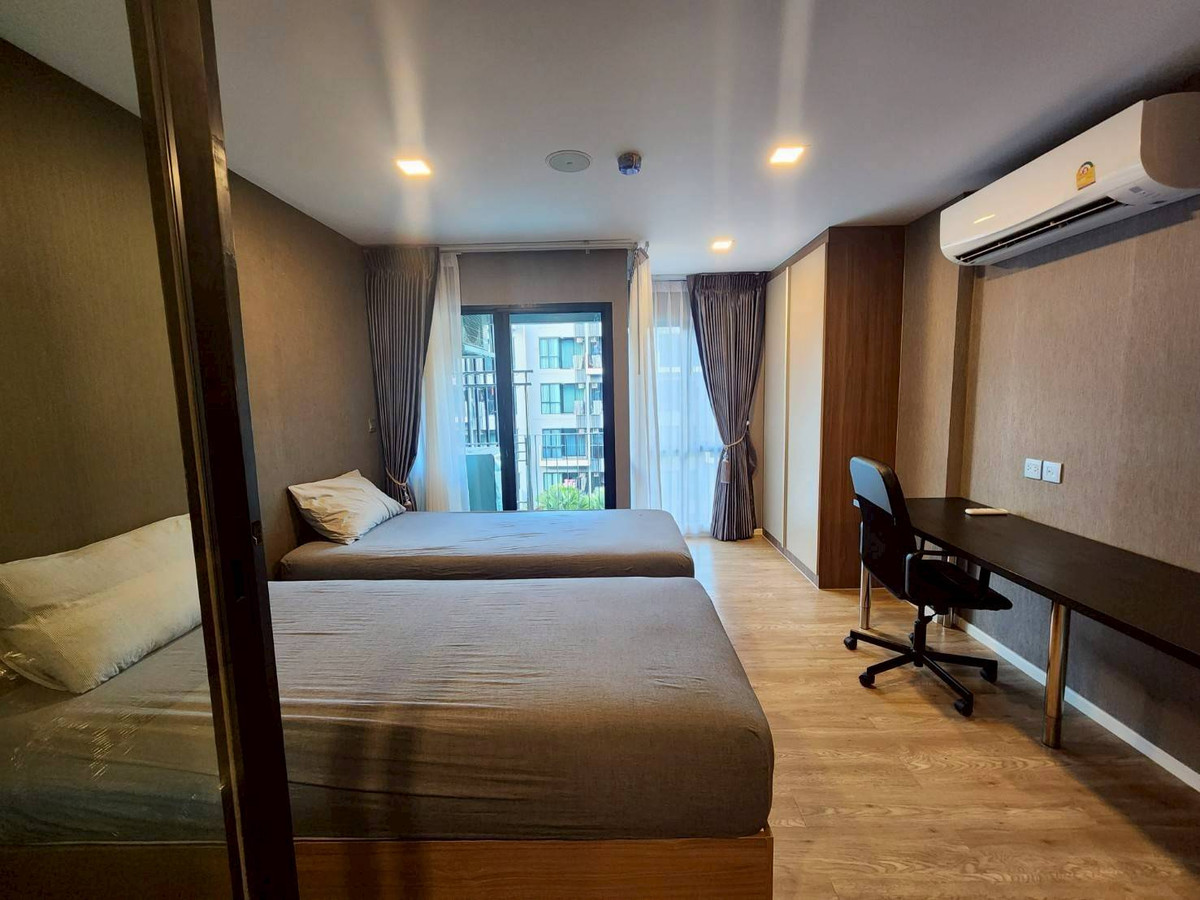 ให้เช่าคอนโดปทุมธานี รังสิต ธรรมศาสตร์ : 🏡 ให้เช่า Kave Town Space💖  ✨ ตึก A ชั้น 6 ห้องใหญ่ วิวกลางสระ