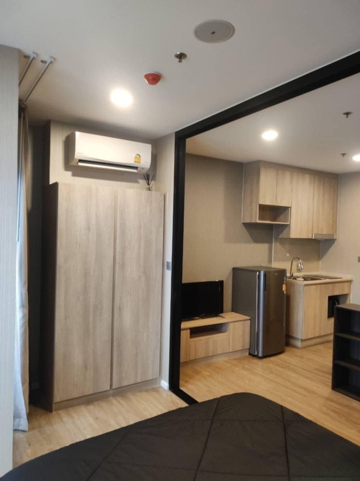 For RentCondoOnnut, Udomsuk : Cant be late 🔥🔥For rent MODIZ Sukhumvit 50, beautiful room, fully furnished + has a washing machine‼️Ready to move in (responds to chat very quickly)