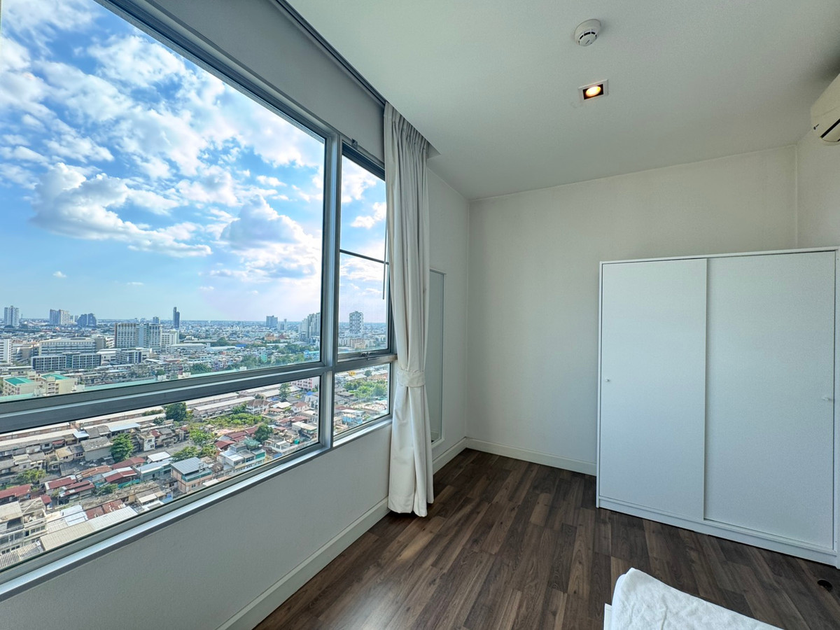 ให้เช่าคอนโดท่าพระ ตลาดพลู วุฒากาศ : The Room Sathorn Taksin , วิวโล่ง เฟอนิเจ้อใหม่ ติด bts โพธิ์นิมิตร, ว่างพร้อมให้เช่าครับ