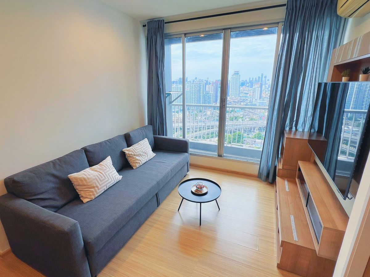 For RentCondoOnnut, Udomsuk : Condo Rhythm Sukhumvit 50, convenient travel, near BTS, there is a shuttle, beautiful room, fully furnished, ready to move in!!