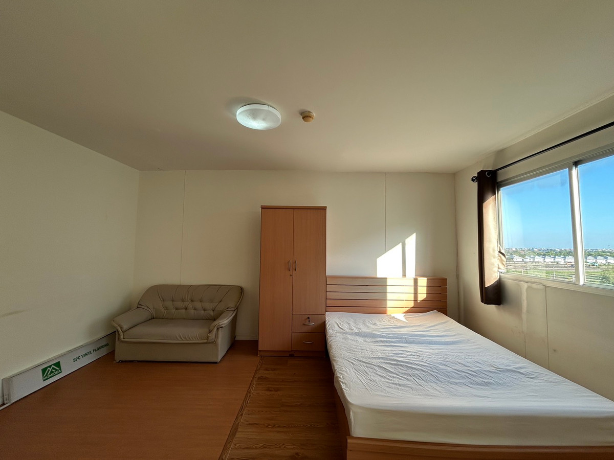 For RentCondoPathum Thani,Rangsit, Thammasat : Condo: Lumpini Township Rangsit – Khlong 1 Room number: 29/146 Building: B3 | Floor: 7 Size: 21.5 sq m. Location: Thanyaburi Subdistrict, Thanyaburi District, Pathum Thani Province 12130 Rental price: 6,000 baht/month