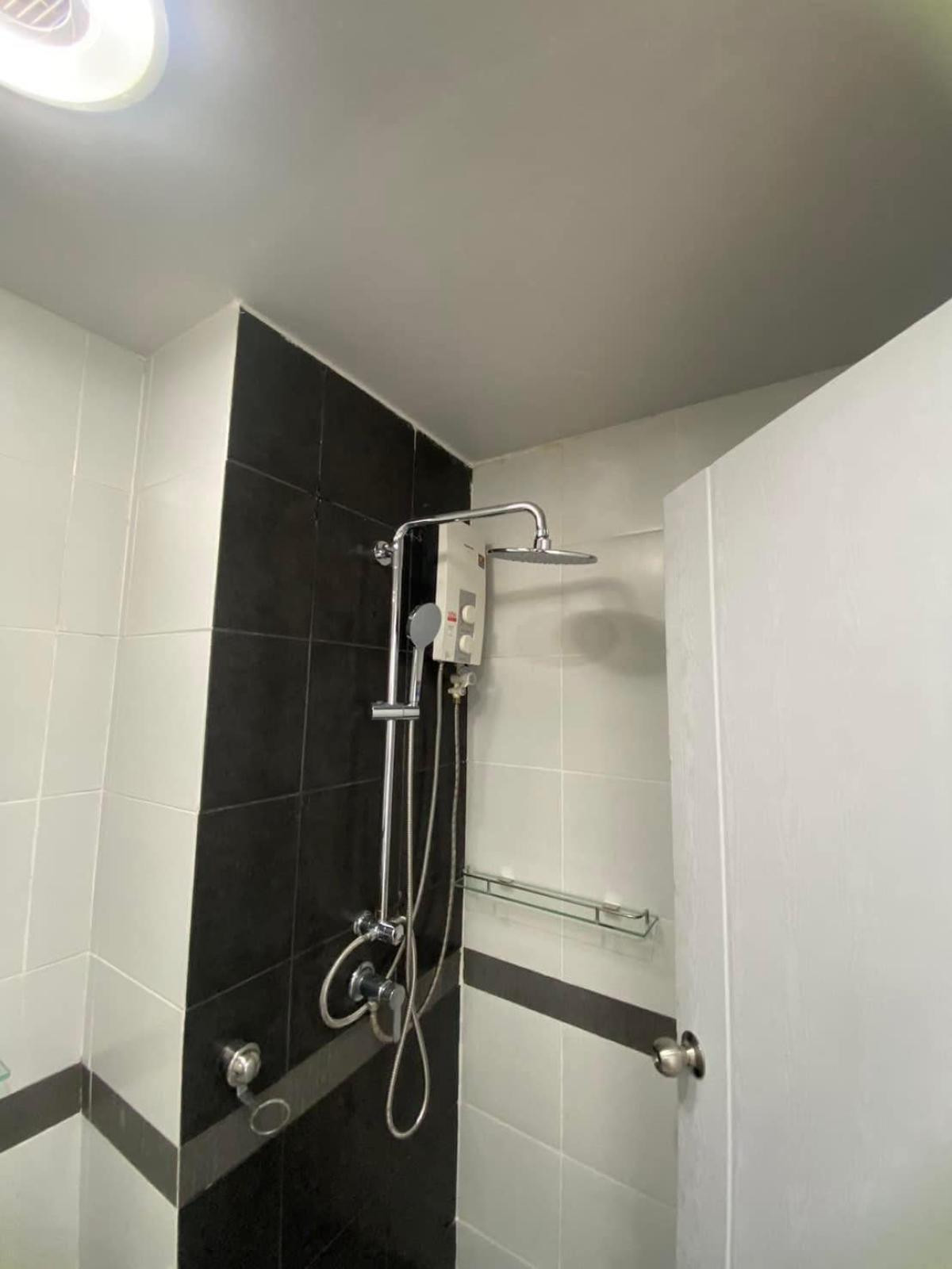 ขายคอนโดพระราม 9 เพชรบุรีตัดใหม่ RCA : ขายคอนโด เอ สเปซ อโศก - รัชดา MRT-พระราม 9 ดินแดง เขต ดินแดง กรุงเทพ CX-114463