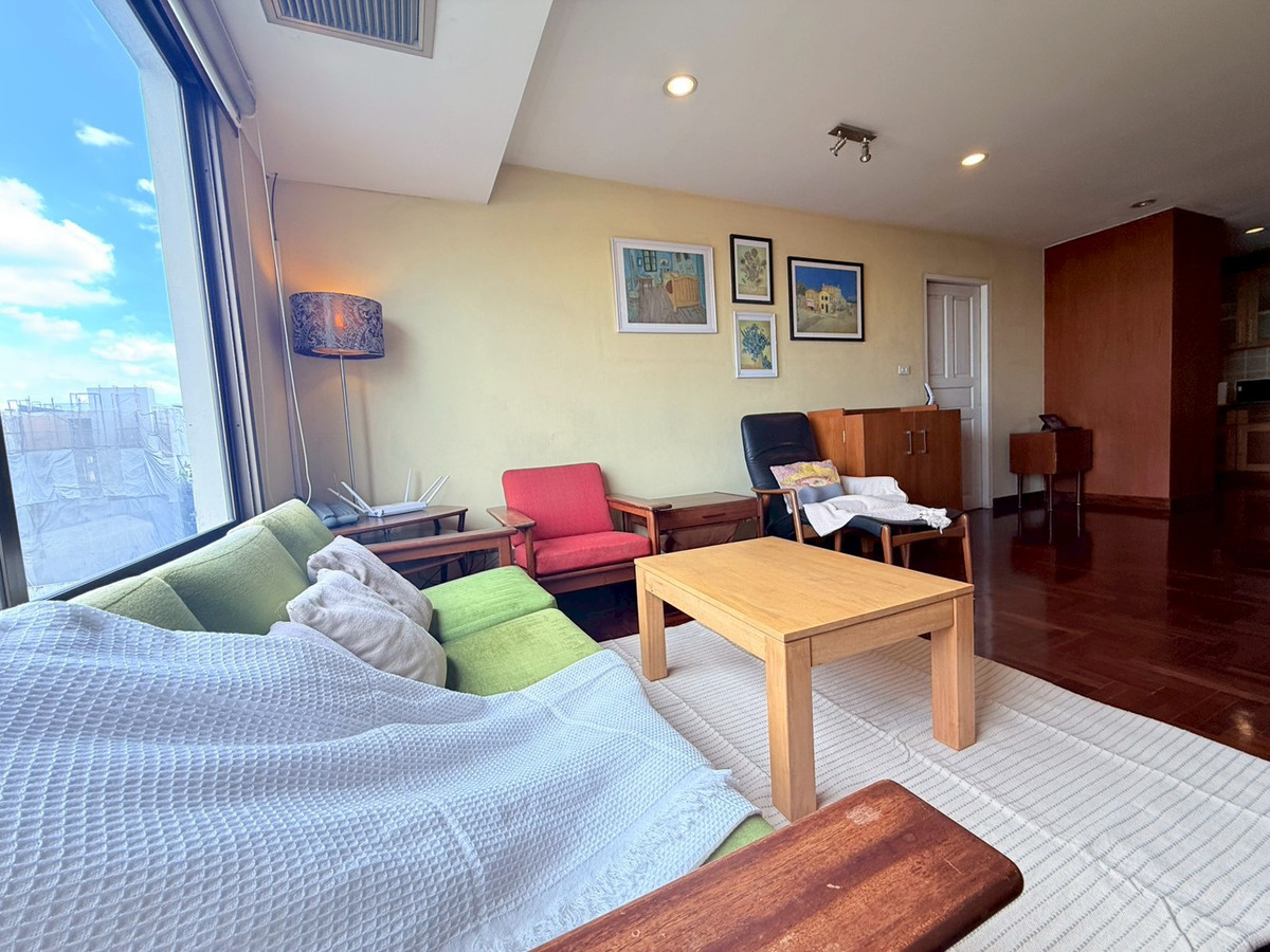 ขายคอนโดสาทร นราธิวาส : สุพรีม เพลส