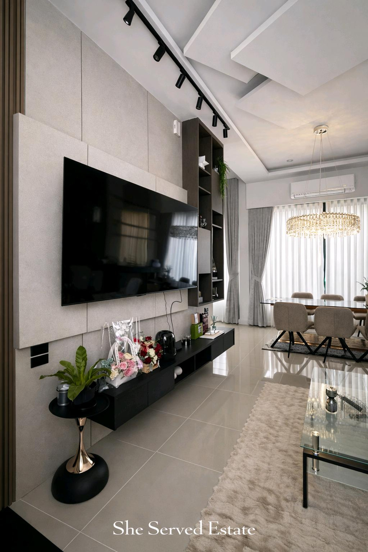 For RentChaengwatana, Muangthong : 🔸Baan Klang Muang THE EDITION Prachachuen-Ngamwongwan🔸Land 60 sq m. • Usable area 160 sq m.• 2 bedrooms, 3 bathrooms • Parking for 2 cars