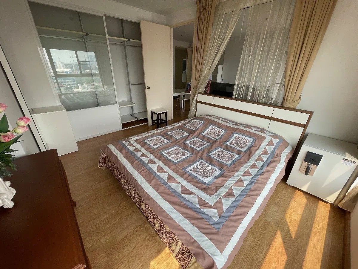 ขายคอนโดท่าพระ ตลาดพลู วุฒากาศ : (รหัส T330) ขายคอนโด The parkland grand taksin : เดอะ พาร์คแลนด์ แกรนด์ ตากสิน ใกล้BTS โพธิ์นิมิตร