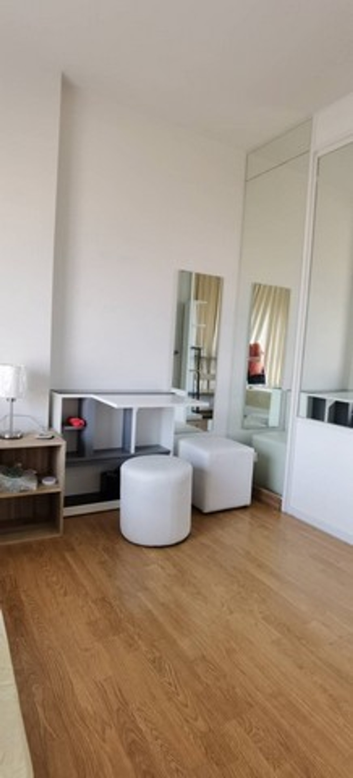 For RentCondoThaphra, Talat Phlu, Wutthakat : For rent, Parkland grand taksin, size 35 sq m., 24th floor, near BTS Talat Phlu.