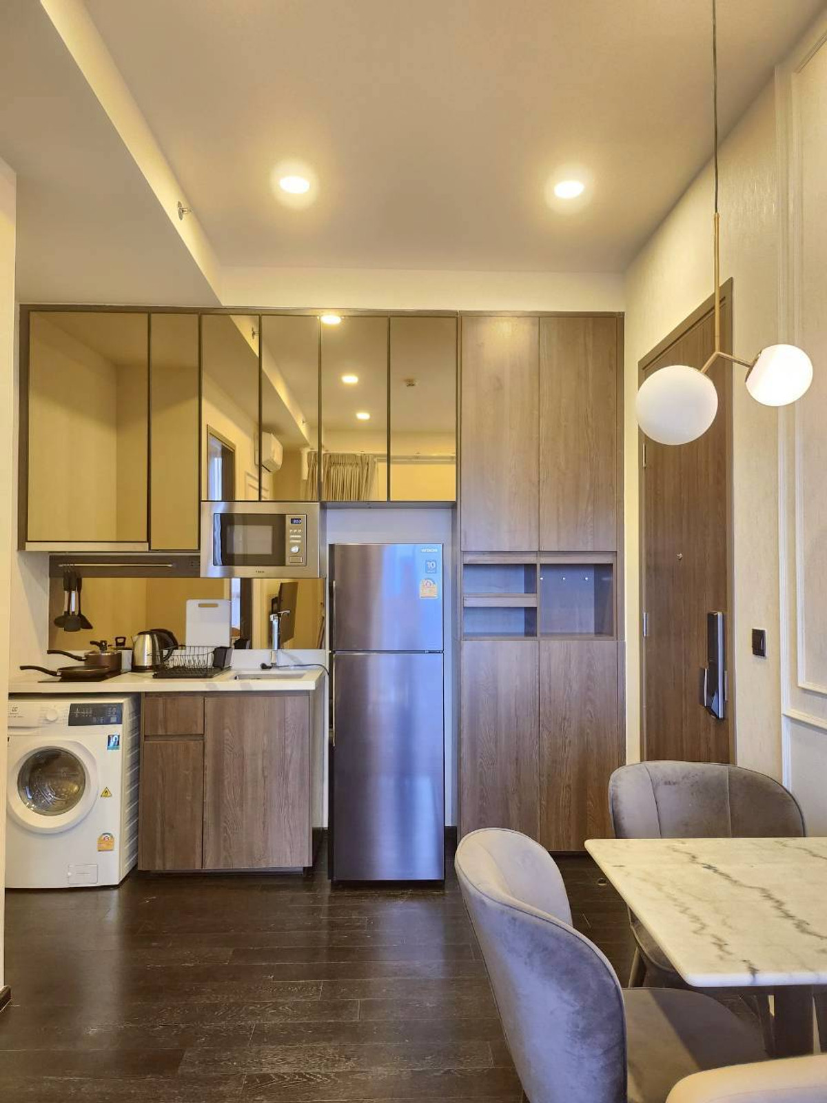 ให้เช่าคอนโดสุขุมวิท อโศก ทองหล่อ : ให้เช่าคอนโดย่านทองหล่อ : PARK ORIGIN THONGLOR : ระดับ Ultimate Class