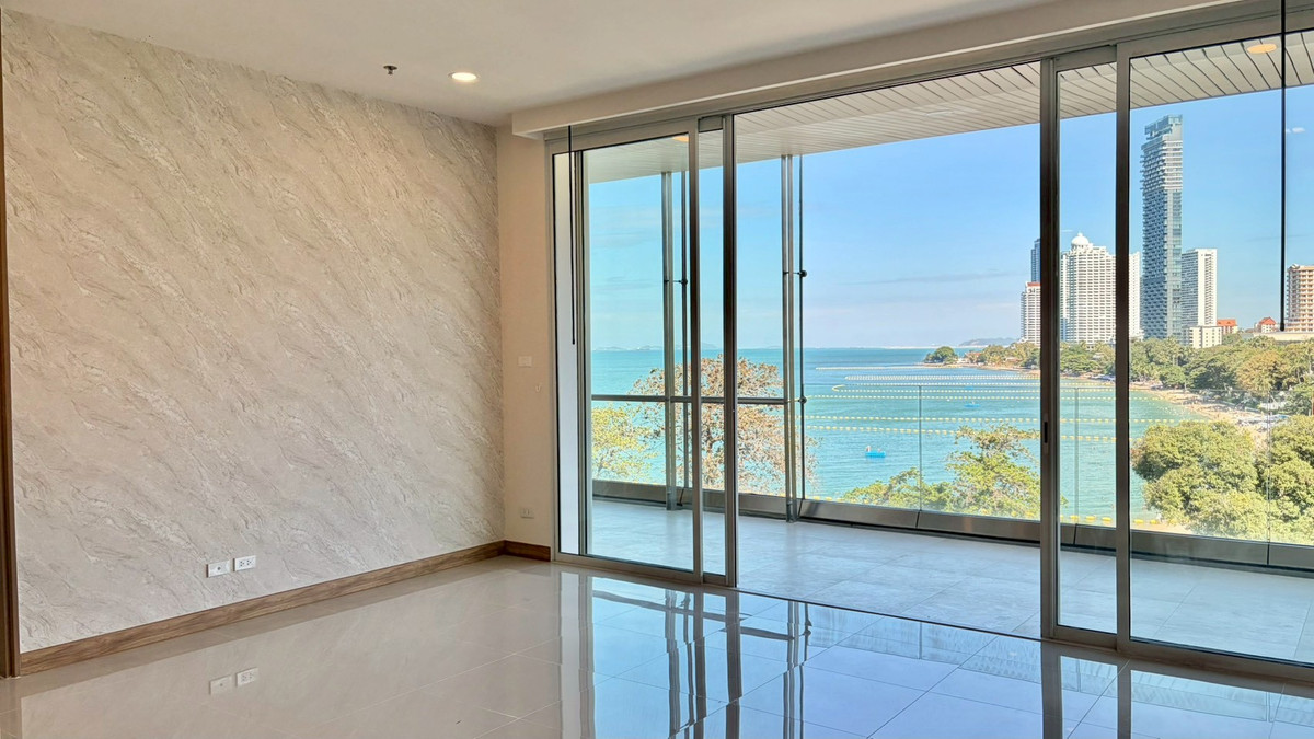 For SaleCondoPattaya, Bangsaen, Chonburi : for sale condo The Cove Condominium  (Pattaya) (S03-2206)