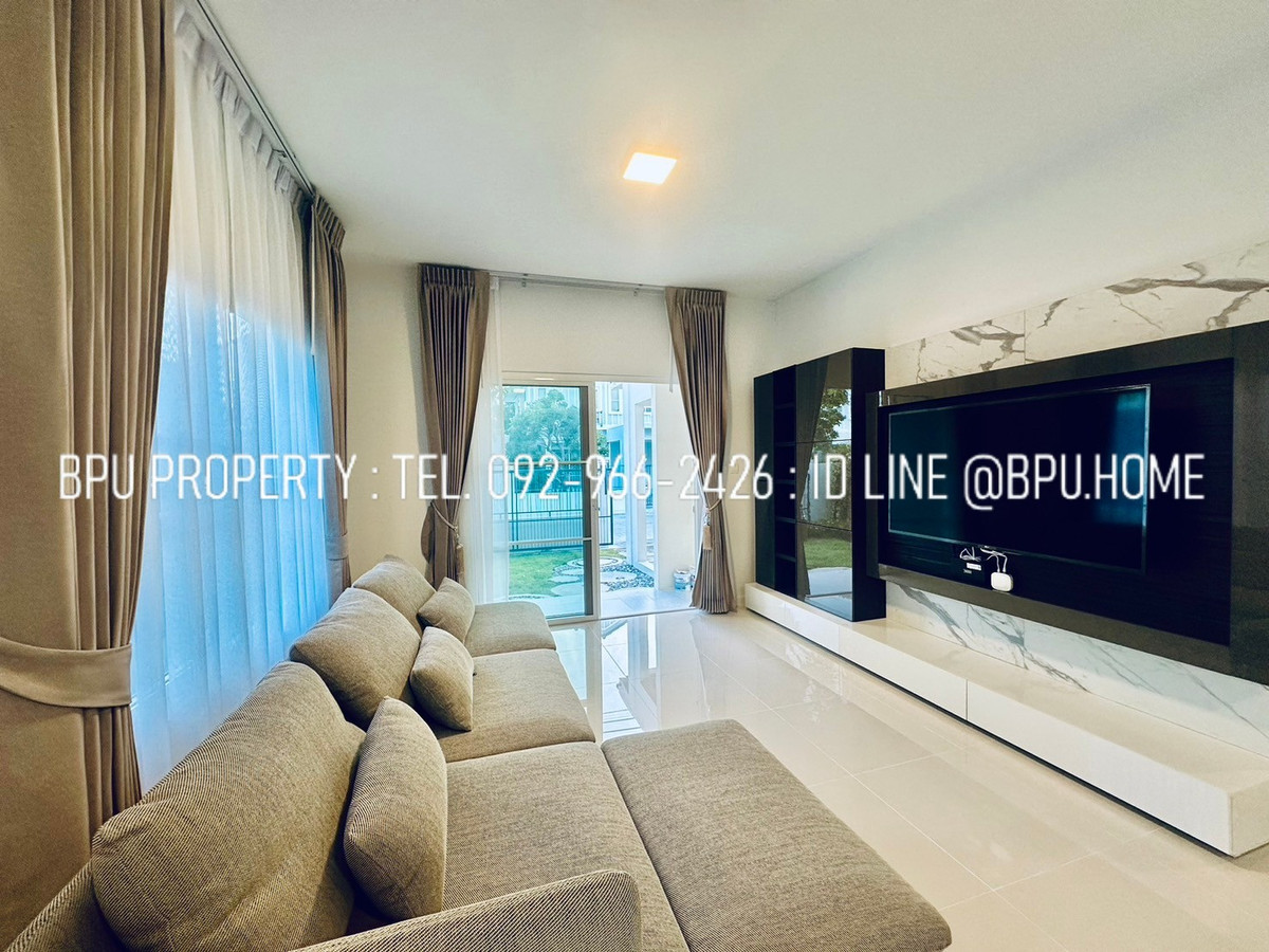 For RentHouseBangna, Bearing, Lasalle : **3 Bedrooms Single House for Rent ** Villaggio 2 Srinakarin-Bangna near Mega Bangna