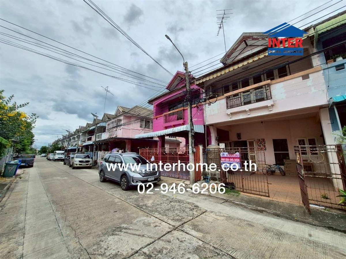 For SaleTownhomeNonthaburi, Bang Yai, Bangbuathong : Townhouse, 2 floors, 20 sq m, Buathong Thani Park Village. Bang Kruai-Sai Noi Road, Bang Bua Thong, Nonthaburi