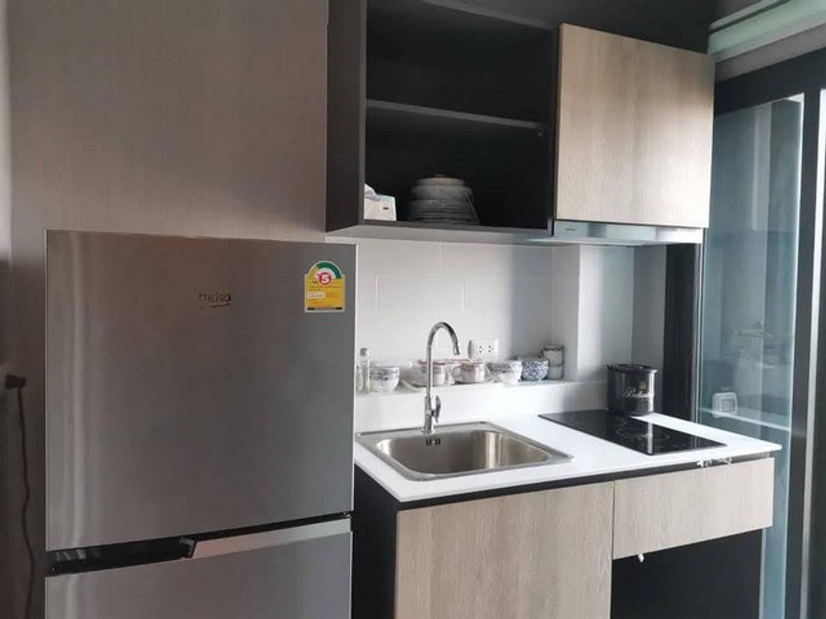For RentCondoBang kae, Phetkasem : Condo for rent THE BASE by Sansiri, 10th floor, size 25 sq m., next to MRT Phetkasem 48.