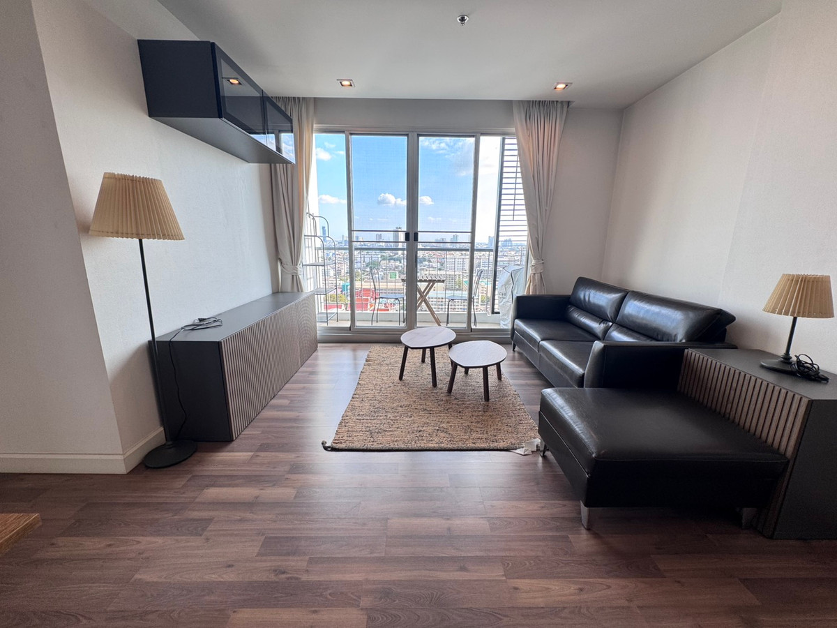 ให้เช่าคอนโดท่าพระ ตลาดพลู วุฒากาศ : The Room Sathorn Taksin , วิวโล่ง เฟอนิเจ้อใหม่ ติด bts โพธิ์นิมิตร, ว่างพร้อมให้เช่าครับ