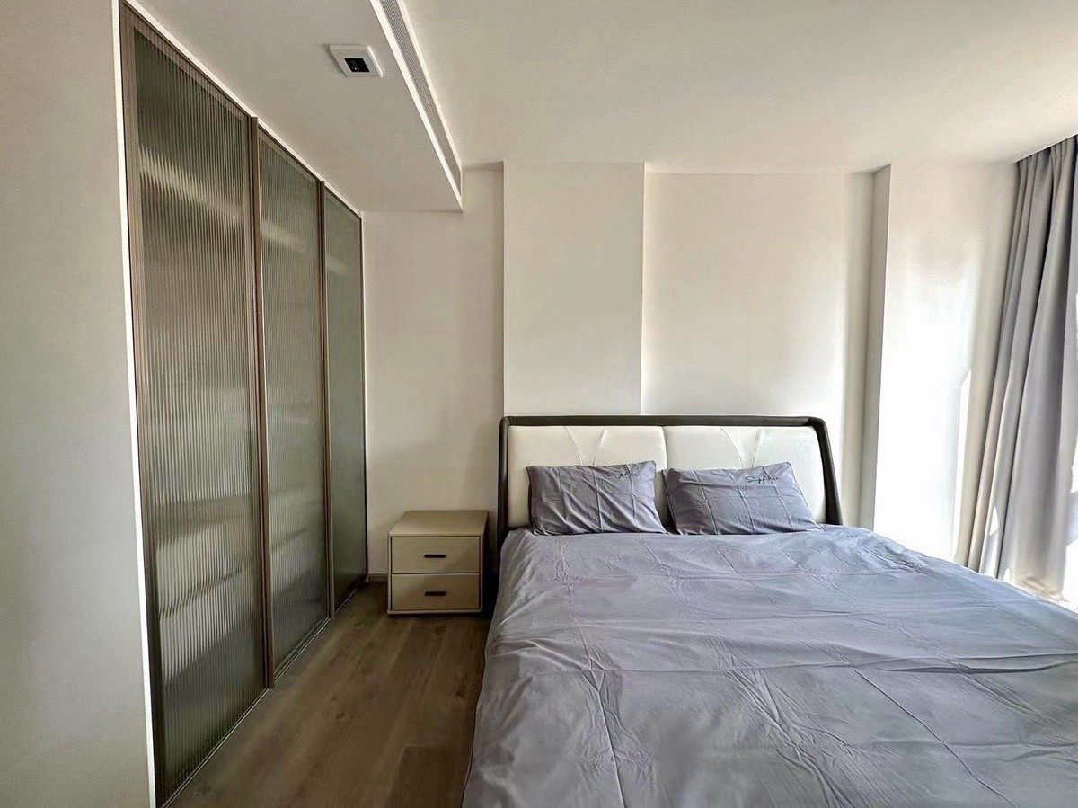 CondoSukhumvit, Asoke, Thonglor : For rent and Sale 1 bed 1 bath included Funiture and applicant💕