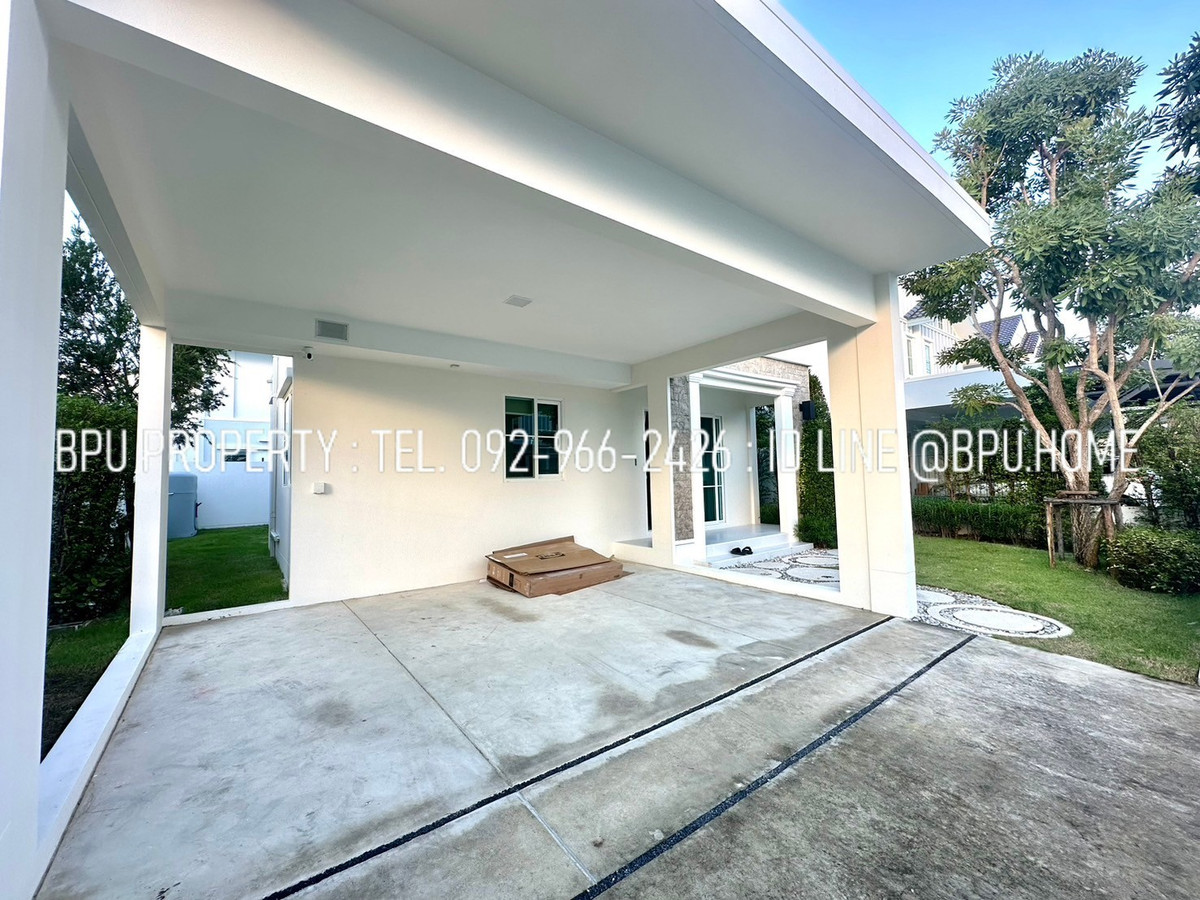 For RentHouseBangna, Bearing, Lasalle : **3 Bedrooms Single House for Rent ** Villaggio 2 Srinakarin-Bangna near Mega Bangna