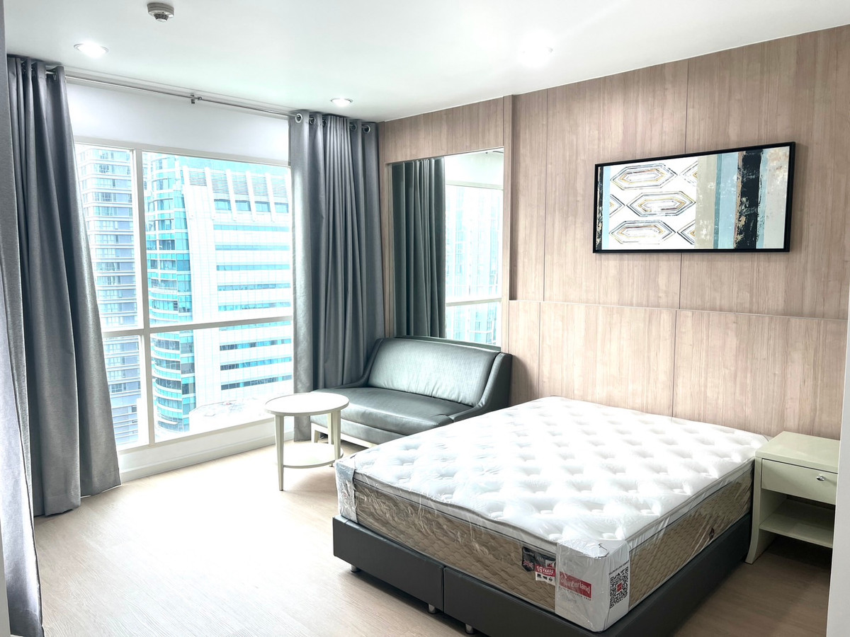 For RentCondoWitthayu, Chidlom, Langsuan, Ploenchit : 📍 The Address Chidlom, Building B, 20th floor, size 40 sq m.