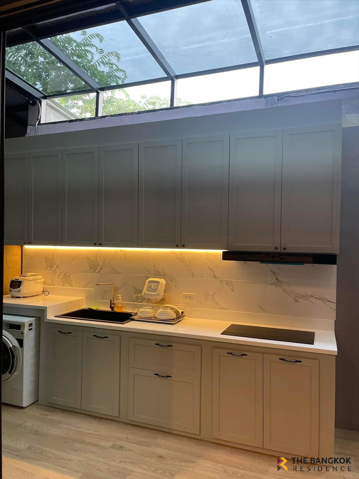 ขายทาวน์โฮมลาดพร้าว เซ็นทรัลลาดพร้าว : 🏡The Eight Chatuchak-Ratchada ทาวน์โฮมดีไซน์โมเดิร์น ฟังก์ชันครบ