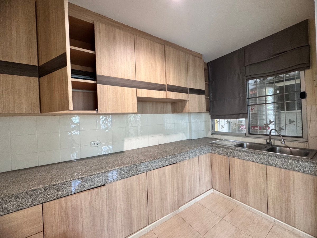 ให้เช่าทาวน์โฮมนวมินทร์ รามอินทรา : ให้เช่าทาวน์โฮม ศุภาลัย นวลจันทร์ พร้อมอยู่ (หลังมุม) ใกล้รถไฟฟ้าสายสีชมพู (N.500)