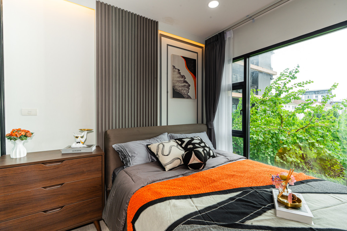 For SaleCondoKasetsart, Ratchayothin : #Ratchayothin, large room 31 sq m.|| 🛍️4 minutes #Major Ratchayothin || 🚝 2 minutes #BTS Senanikom || Installments only 8,xxx baht. Owner sells it himself. There is only one room. If interested, message via INBOX urgently 😊 Code 3565