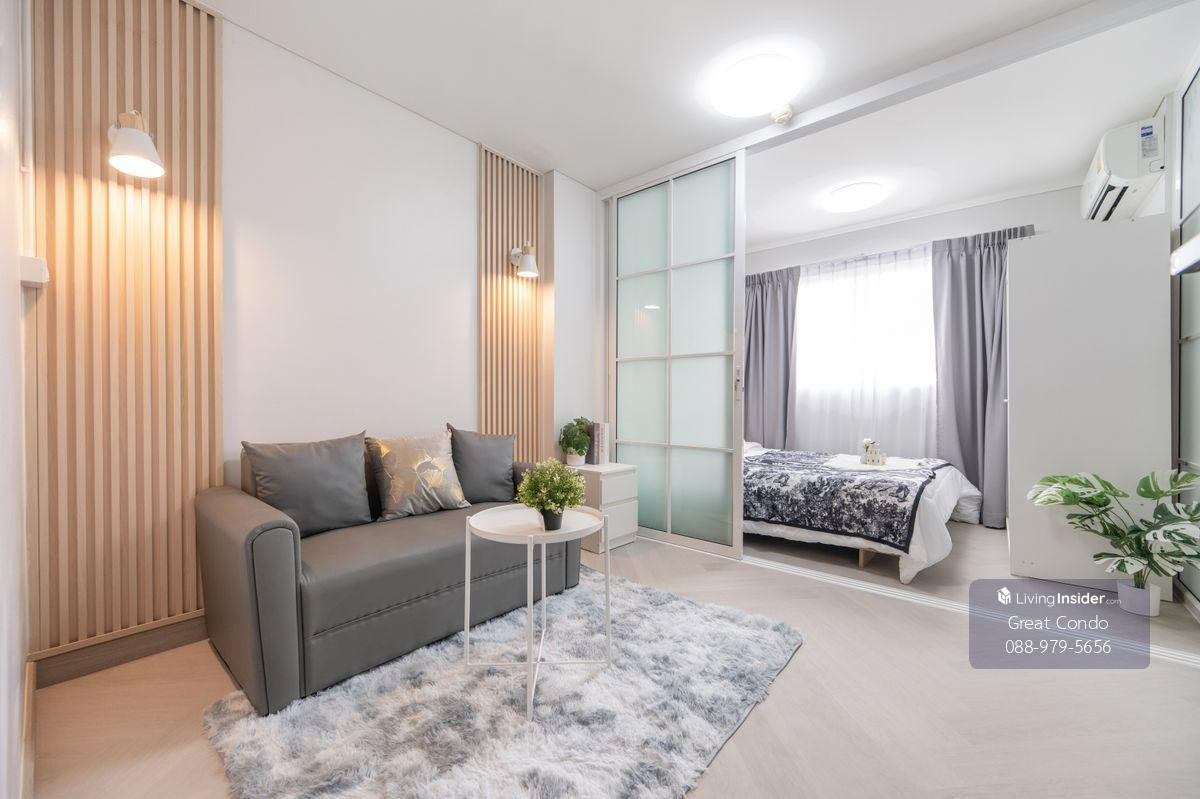 For SaleCondoLadkrabang, Suwannaphum Airport : Lumpini Condo Town Romklao-Suvarnabhumi Newly renovated condo Free furniture and electrical appliances Ready to move in Convenient transportation near Airport link Lat Krabang.