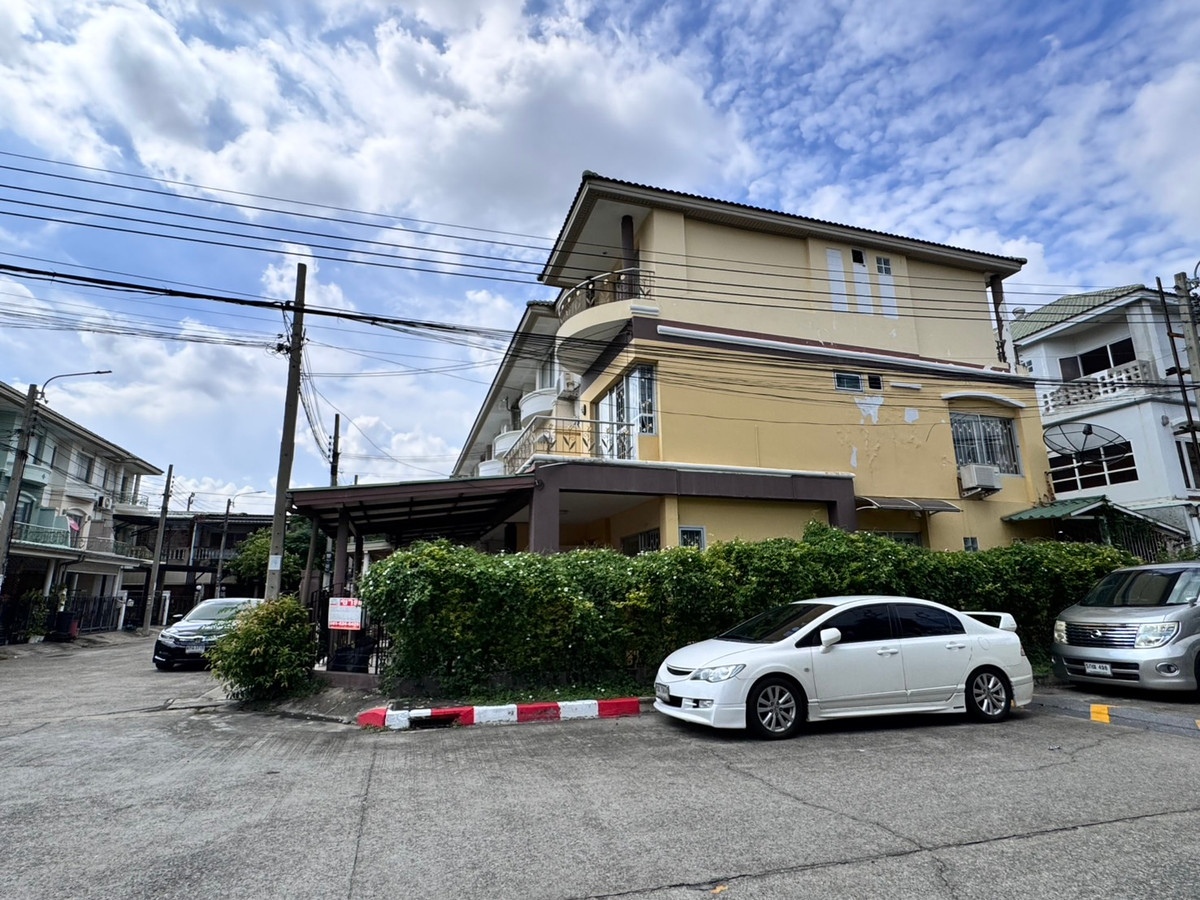 ให้เช่าทาวน์โฮมนวมินทร์ รามอินทรา : ให้เช่าทาวน์โฮม ศุภาลัย นวลจันทร์ พร้อมอยู่ (หลังมุม) ใกล้รถไฟฟ้าสายสีชมพู (N.500)