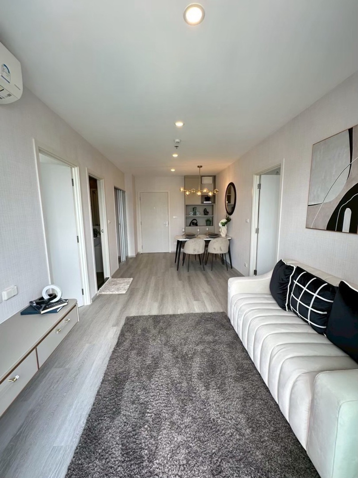 For SaleCondoThaphra, Talat Phlu, Wutthakat : Urgent🔥Last room transferred: 2 bedrooms, 2 bathrooms, Elio Sathorn Wutthakat, net 3.99 million baht, call 0946242014 Nui Sale.