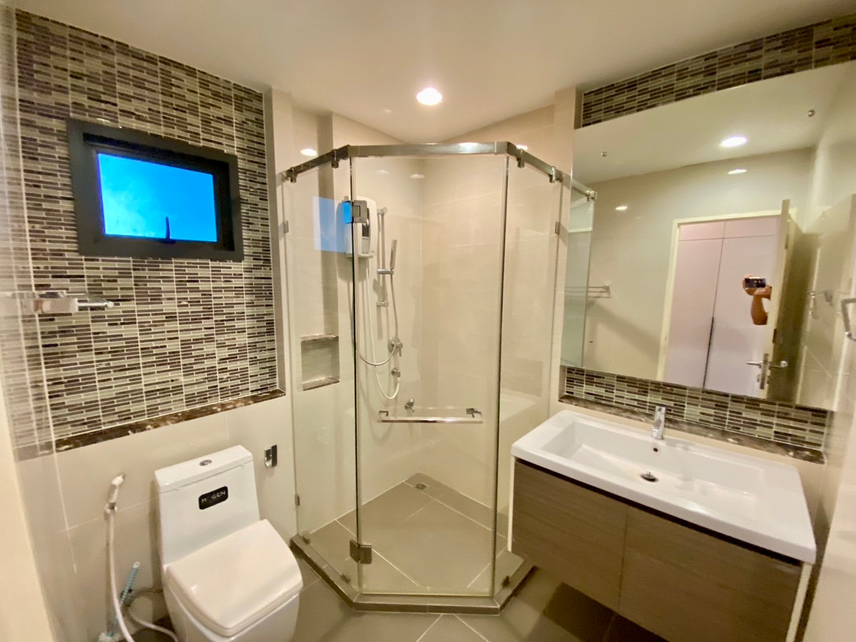 For RentHousePattanakan, Srinakarin : For Rent | Ultra-Luxury Detached Home at Setthasiri Krungthep Kreetha (corner unit) Largest House Type | Fully Furnished | Pet Friendly | Near Brighton College Bangkok