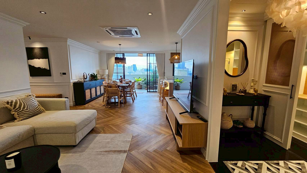 For RentCondoSukhumvit, Asoke, Thonglor : 🔥🔥Ready to rent Jan 15 2026~🔥🔥 Beautifully decorated, 3 bedrooms / high floor DS TOWER 2