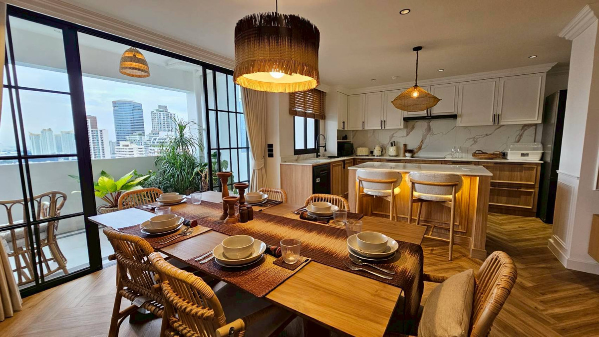 For RentCondoSukhumvit, Asoke, Thonglor : 💎 Beautiful room ready to move / 3 bedrooms / beautiful view