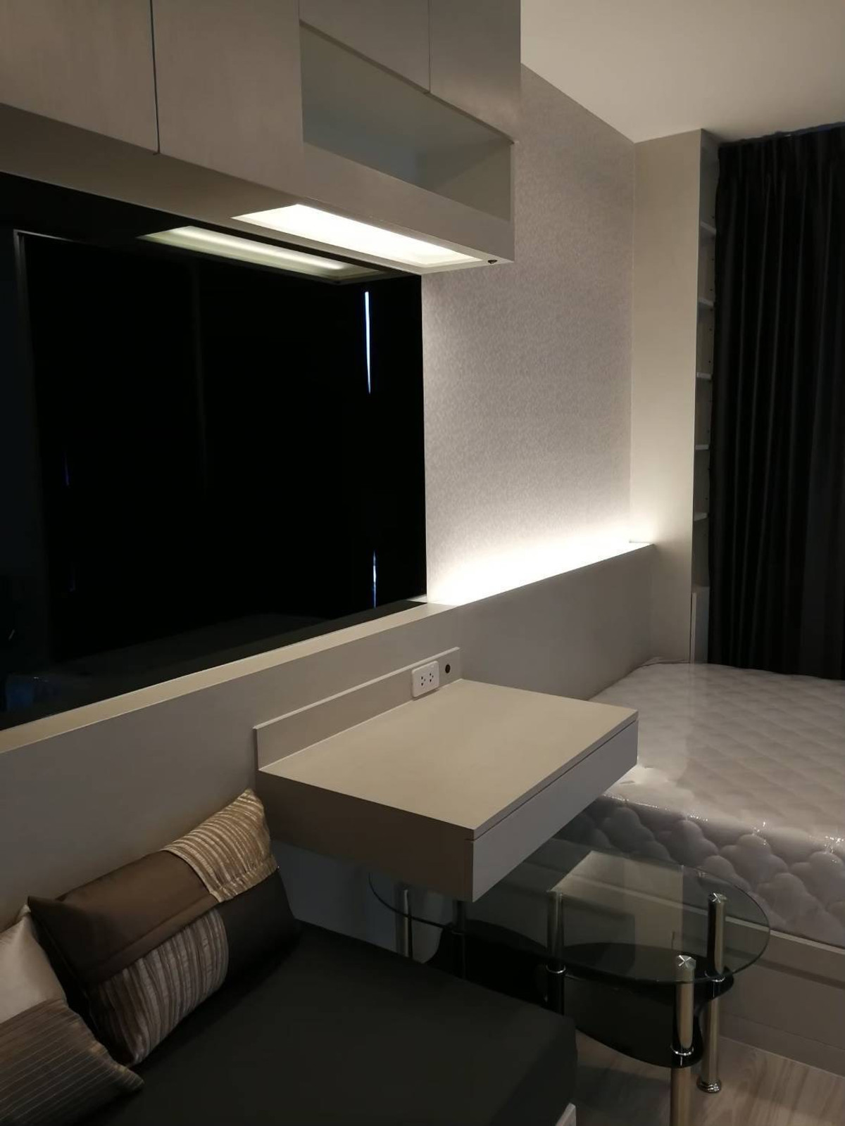 For RentCondoBangna, Bearing, Lasalle : For rent 📍 IDEO Mobi Sukhumvit Eastgate 📍 Fully furnished with appliances. Near BTS Bangna.