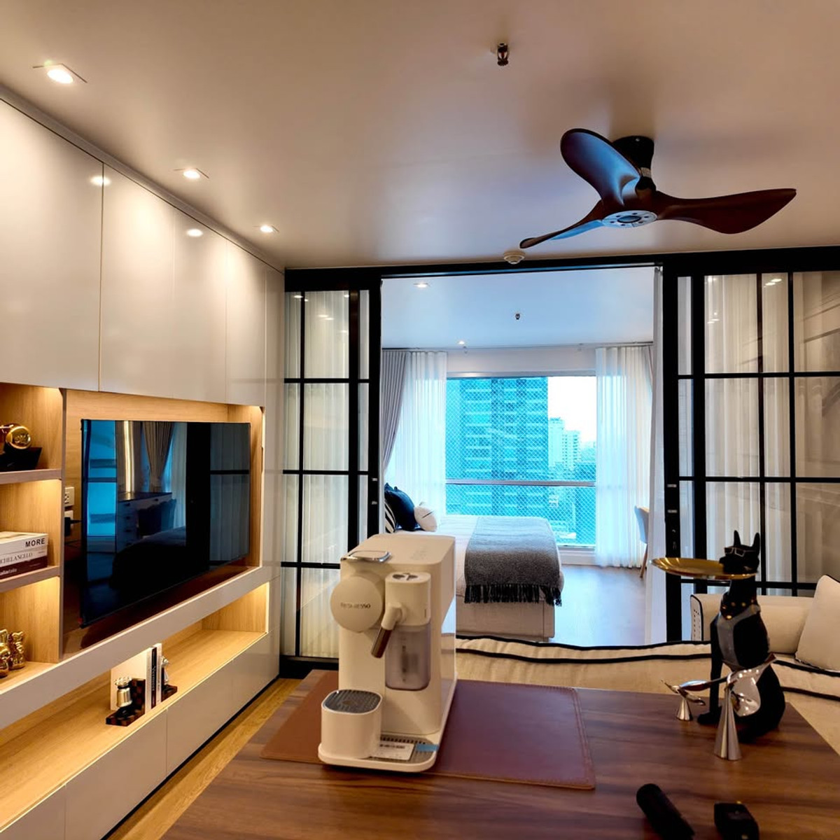 For SaleCondoNana, North Nana,Sukhumvit13, Soi Nana : Condo for sale Sukhumvit Suite Sukhumvit 13 price 4,800,000 baht [NCs251213]