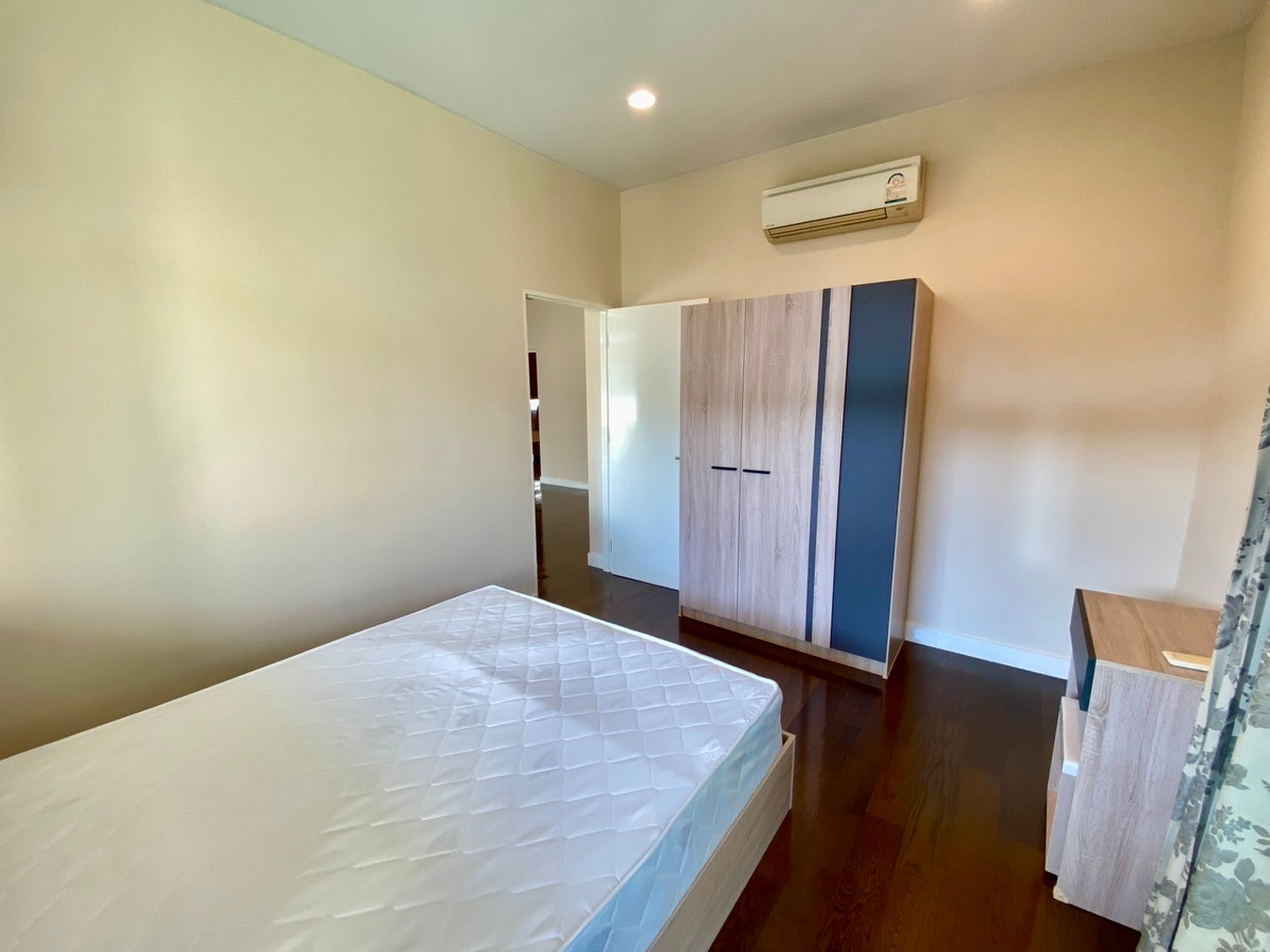For RentHousePattanakan, Srinakarin : For Rent | Ultra-Luxury Detached Home at Setthasiri Krungthep Kreetha (corner unit) Largest House Type | Fully Furnished | Pet Friendly | Near Brighton College Bangkok