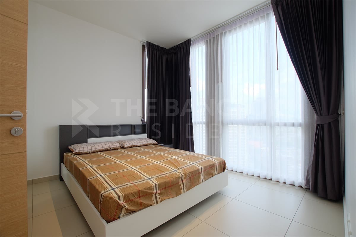 For RentCondoSukhumvit, Asoke, Thonglor : The Lofts Ekkamai 🚆 Rare Unit, Hot location near BTS Ekkamai — Rare Unit, high Demand near BTS Ekkamai by Cholly