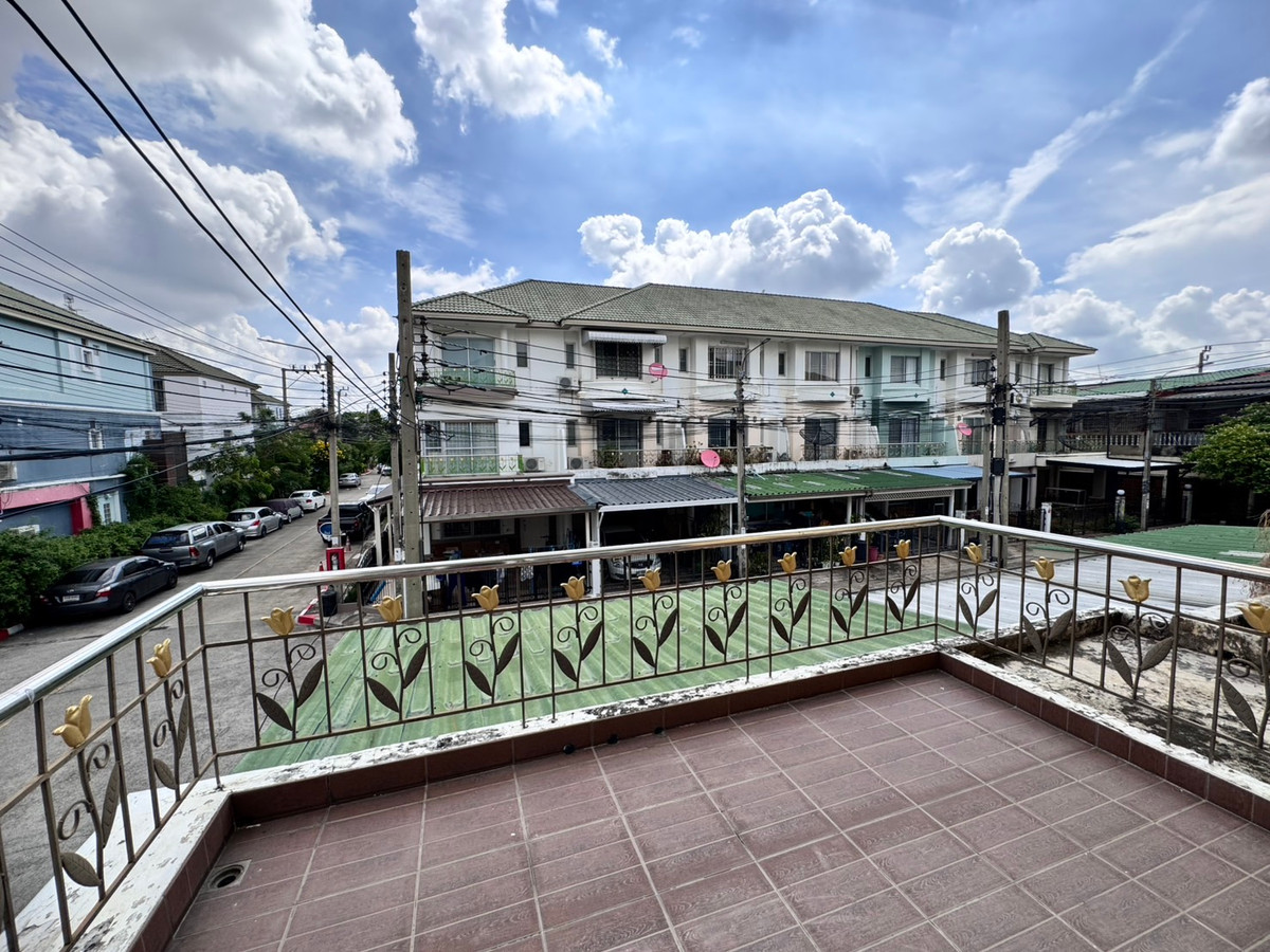 ให้เช่าทาวน์โฮมนวมินทร์ รามอินทรา : ให้เช่าทาวน์โฮม ศุภาลัย นวลจันทร์ พร้อมอยู่ (หลังมุม) ใกล้รถไฟฟ้าสายสีชมพู (N.500)