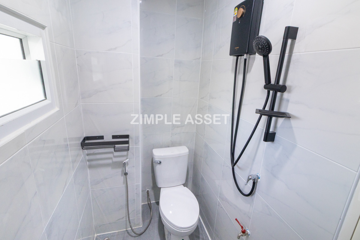 ให้เช่าโชคชัย4 ลาดพร้าว71 : Line ID: @zimple_asset  ที่พักรีโนเวทใหม่ พร้อมเฟอร์ฯใหม่ทุกห้อง ในซ.ลาดพร้าว64 ห้องสวย สะอาด ปลอดภัย เดินทางสะดวก ใกล้รถไฟฟ้าสถานี โชคชัย4 และสามารถทะลุออกถนนสุทธิสารได้