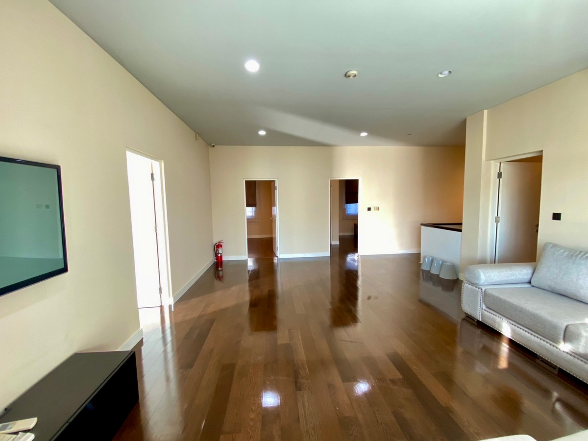 For RentHousePattanakan, Srinakarin : For Rent | Ultra-Luxury Detached Home at Setthasiri Krungthep Kreetha (corner unit) Largest House Type | Fully Furnished | Pet Friendly | Near Brighton College Bangkok