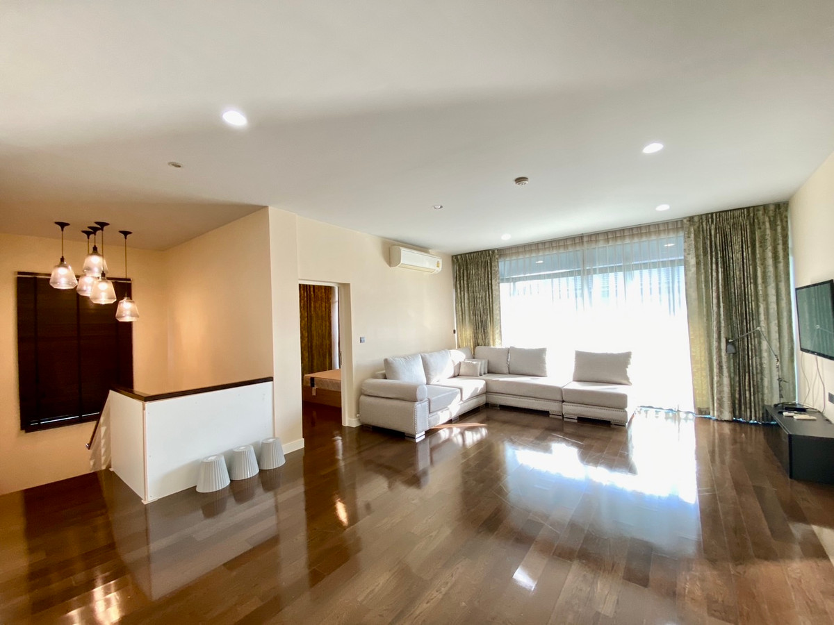 For RentHousePattanakan, Srinakarin : For Rent | Ultra-Luxury Detached Home at Setthasiri Krungthep Kreetha (corner unit) Largest House Type | Fully Furnished | Pet Friendly | Near Brighton College Bangkok