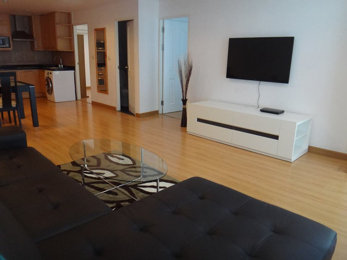 For RentCondoSilom, Saladaeng, Bangrak : For Rent 2 Bed 2 Bath Condo Silom Terrace 
