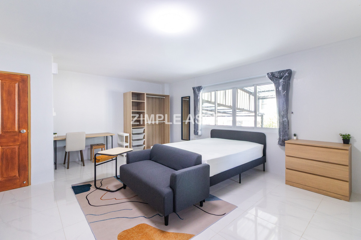 ให้เช่าโชคชัย4 ลาดพร้าว71 : Line ID: @zimple_asset  ที่พักรีโนเวทใหม่ พร้อมเฟอร์ฯใหม่ทุกห้อง ในซ.ลาดพร้าว64 ห้องสวย สะอาด ปลอดภัย เดินทางสะดวก ใกล้รถไฟฟ้าสถานี โชคชัย4 และสามารถทะลุออกถนนสุทธิสารได้