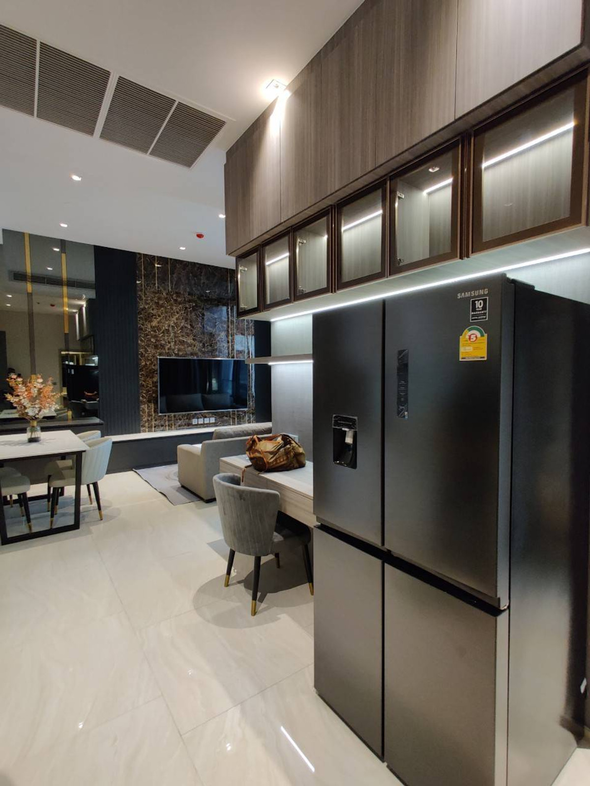 For RentCondoSilom, Saladaeng, Bangrak : Luxury Room 🎄 Ashton Silom 2bed2bath 76 Sqm Fullyfurnish+bathtub Welcome Foreign 60,000-